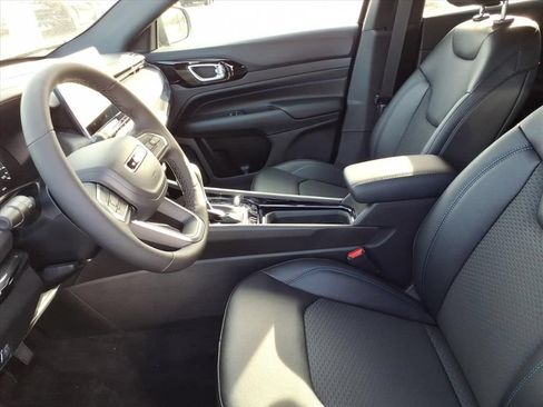 New 2026 Jeep Compass Latitude w/ Quick Order Package 29K AWD/4WD image 8