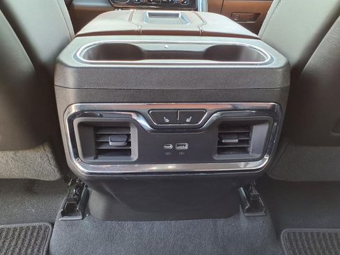Certified 2022 GMC Sierra 1500 Denali Ultimate AWD/4WD image 11