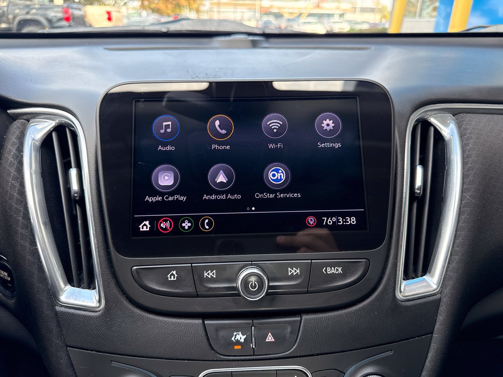 Used 2020 Chevrolet Malibu LT FWD image 20