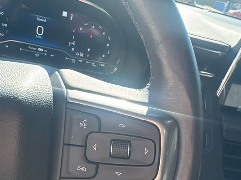 Used 2022 Chevrolet Tahoe LT w/ Luxury Package image 21