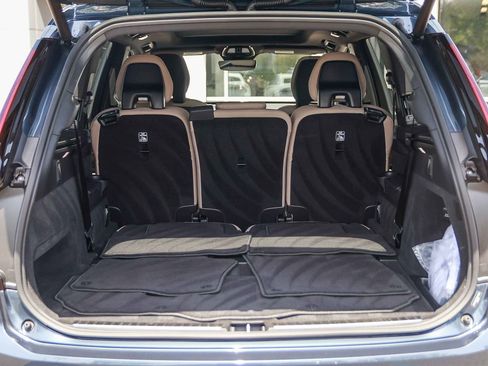 Certified 2026 Volvo XC90 B5 Core AWD/4WD image 29