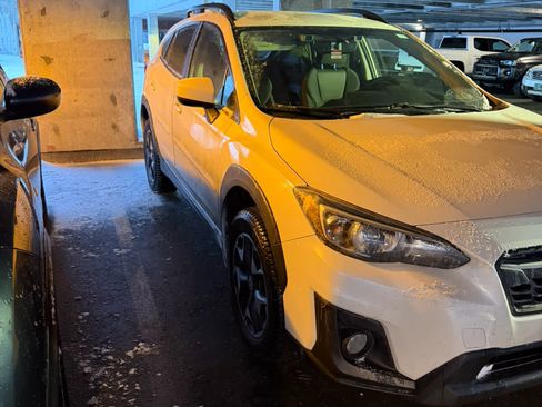 Used 2018 Subaru Impreza 2.0i Limited image 2