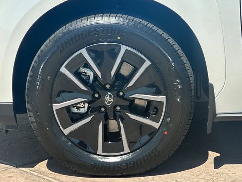 New 2026 Toyota bZ FWD image 33