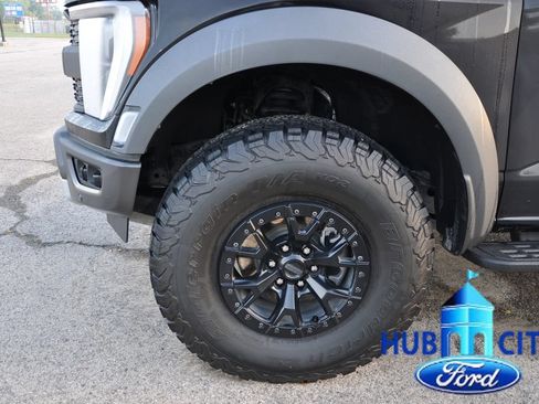 Used 2023 Ford F150 Raptor w/ Raptor 37 Performance Package AWD/4WD image 9
