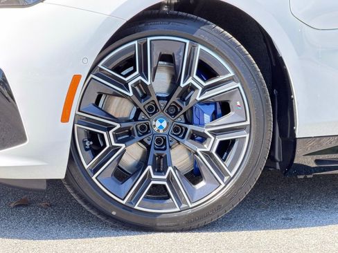 New 2027 BMW 550e xDrive AWD/4WD image 10