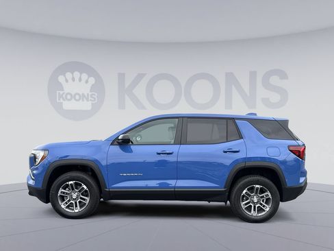 New 2026 GMC Terrain Elevation FWD image 2