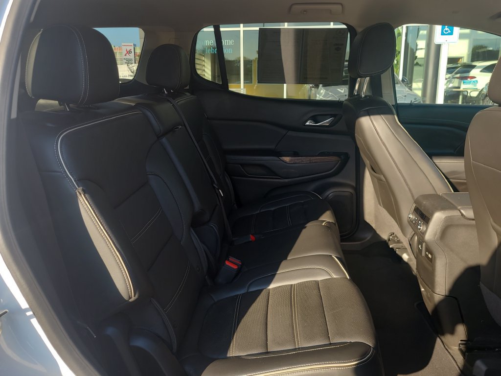 Used 2023 GMC Acadia Denali FWD image 19