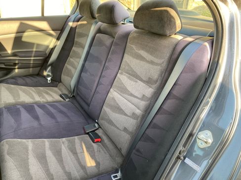 Used 2010 Honda Accord LX image 7