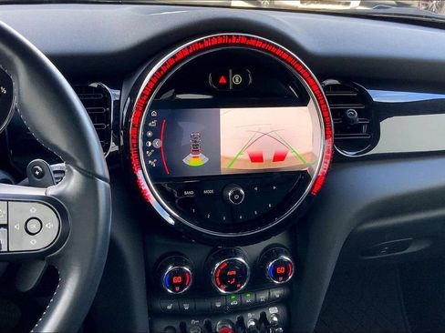 Used 2023 MINI Cooper S w/ Signature Upholstery Package FWD image 7