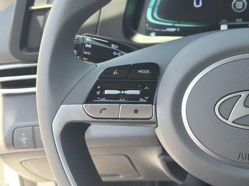 New 2026 Hyundai Elantra Hybrid FWD image 26