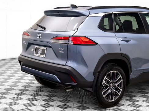 Used 2026 Toyota Corolla Cross XLE image 35