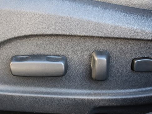 Used 2011 Hyundai Sonata Limited w/ Navigation Pkg 5 image 16