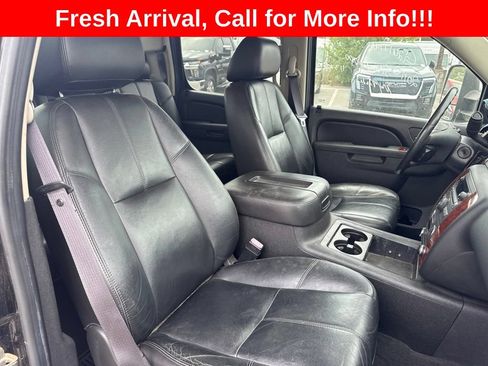 Used 2011 Chevrolet Silverado 2500 LTZ w/ LTZ Plus Package AWD/4WD image 9