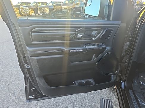 Certified 2023 RAM 1500 Limited image 18