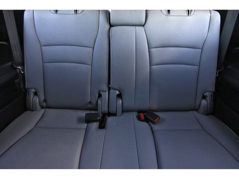 Used 2020 Honda Pilot Touring image 16