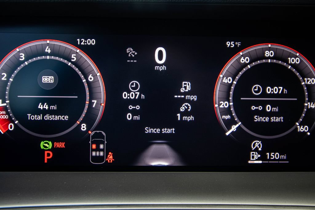 New 2026 Volkswagen Tiguan SE R-Line FWD image 39