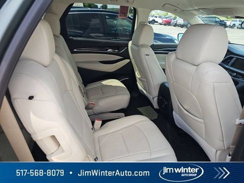 Used 2023 Buick Enclave Essence AWD/4WD image 6