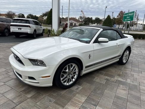 Used 2013 Ford Mustang Premium image 6