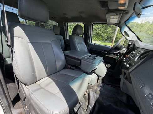 Used 2011 Ford F350 XL w/ PWR Equipment Group AWD/4WD image 25