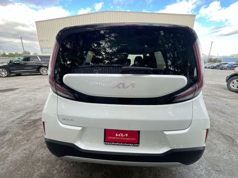 Certified 2023 Kia Soul LX FWD image 27