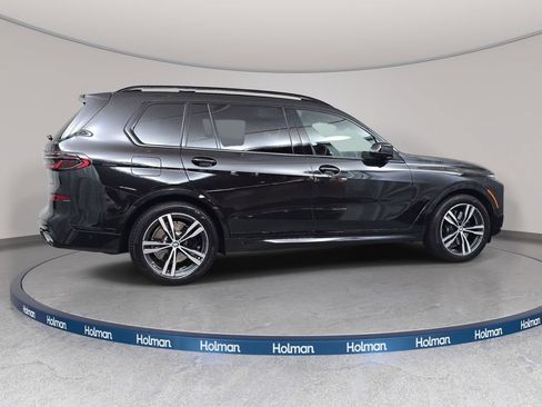 Used 2026 BMW X7 xDrive40i AWD/4WD image 5