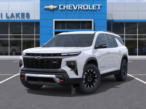 New 2026 Chevrolet Traverse Z71 w/ Enhanced Driving Package AWD/4WD image 6