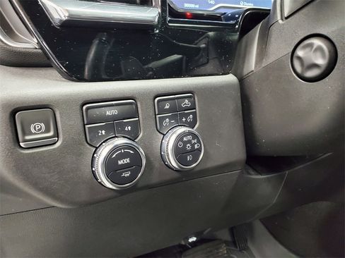 Used 2023 GMC Sierra 1500 SLT w/ SLT Convenience Package image 13