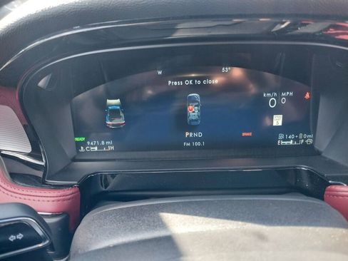 Used 2025 Lincoln Corsair Grand Touring w/ Equipment Group 301A image 3