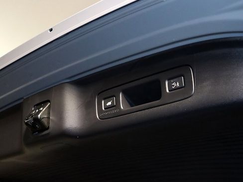 Certified 2025 Acura ADX AWD image 29