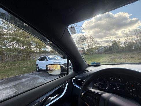 Certified 2023 Buick Enclave Essence w/ Experience Buick Package image 15