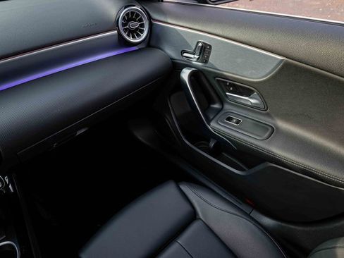 Used 2022 Mercedes-Benz A 220 image 18