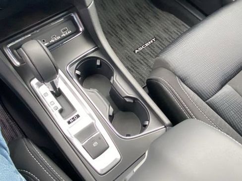 Certified 2025 Subaru Ascent Premium image 30