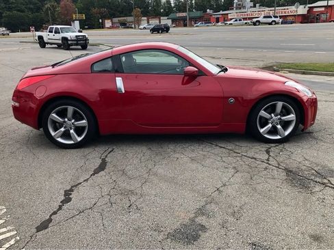 Used 2006 Nissan 350Z Enthusiast w/ (N93) Cargo Convenience Pkg RWD image 5