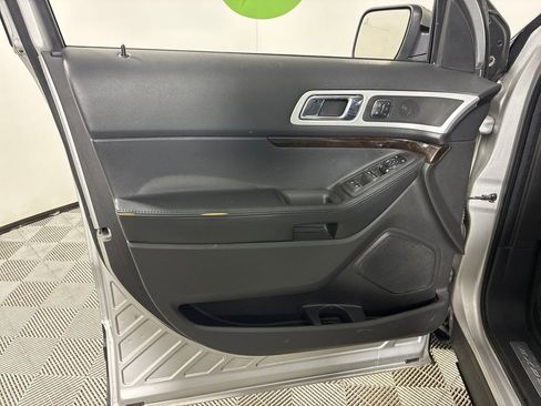Used 2014 Ford Explorer Limited w/ Equipment Group 302A image 26