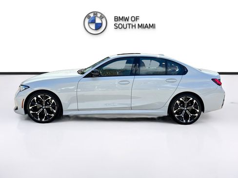 Used 2025 BMW 330i Sedan w/ M Sport Package image 4