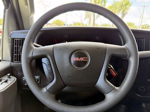 Used 2024 GMC Savana 3500 LS RWD image 22