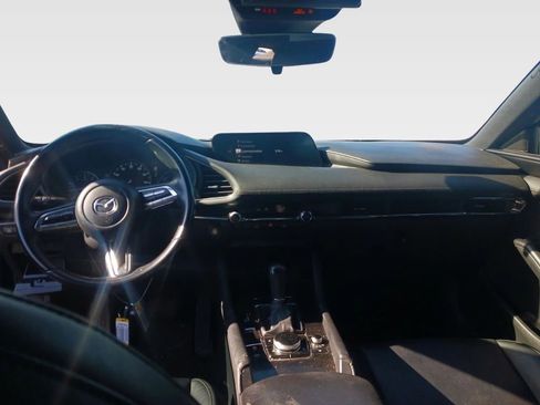 Used 2019 MAZDA MAZDA3 AWD Hatchback image 6