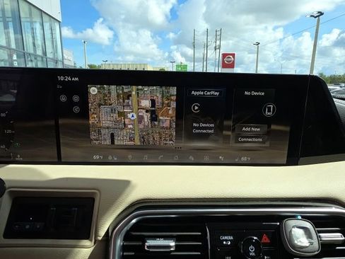Used 2025 Nissan Armada Platinum Reserve RWD image 18