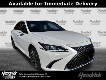 New 2025 Lexus ES 350 w/ Premium Package