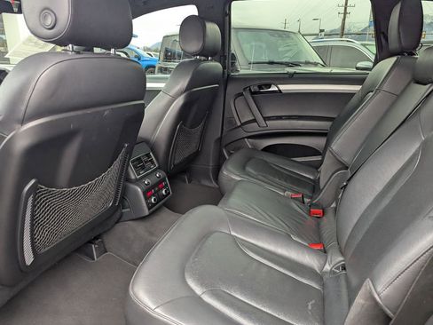 Used 2014 Audi Q7 3.0T S line Prestige w/ S Line Package AWD/4WD image 32