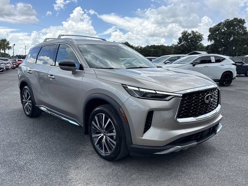 Used 2022 INFINITI QX60 Sensory w/ Vision Package FWD image 7