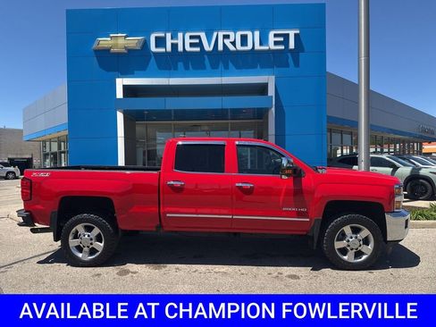 Used 2016 Chevrolet Silverado 2500 LTZ w/ LTZ Plus Package AWD/4WD image 2