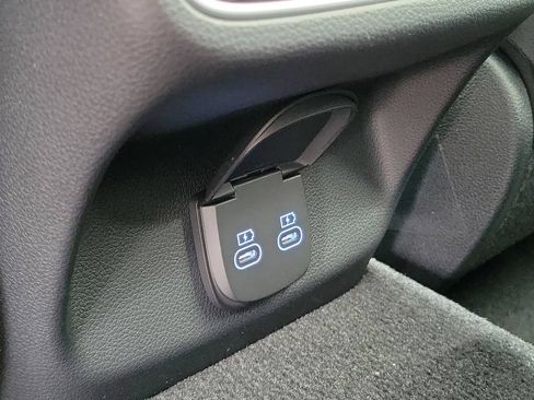 New 2026 Genesis GV70 2.5T Advanced AWD/4WD image 29