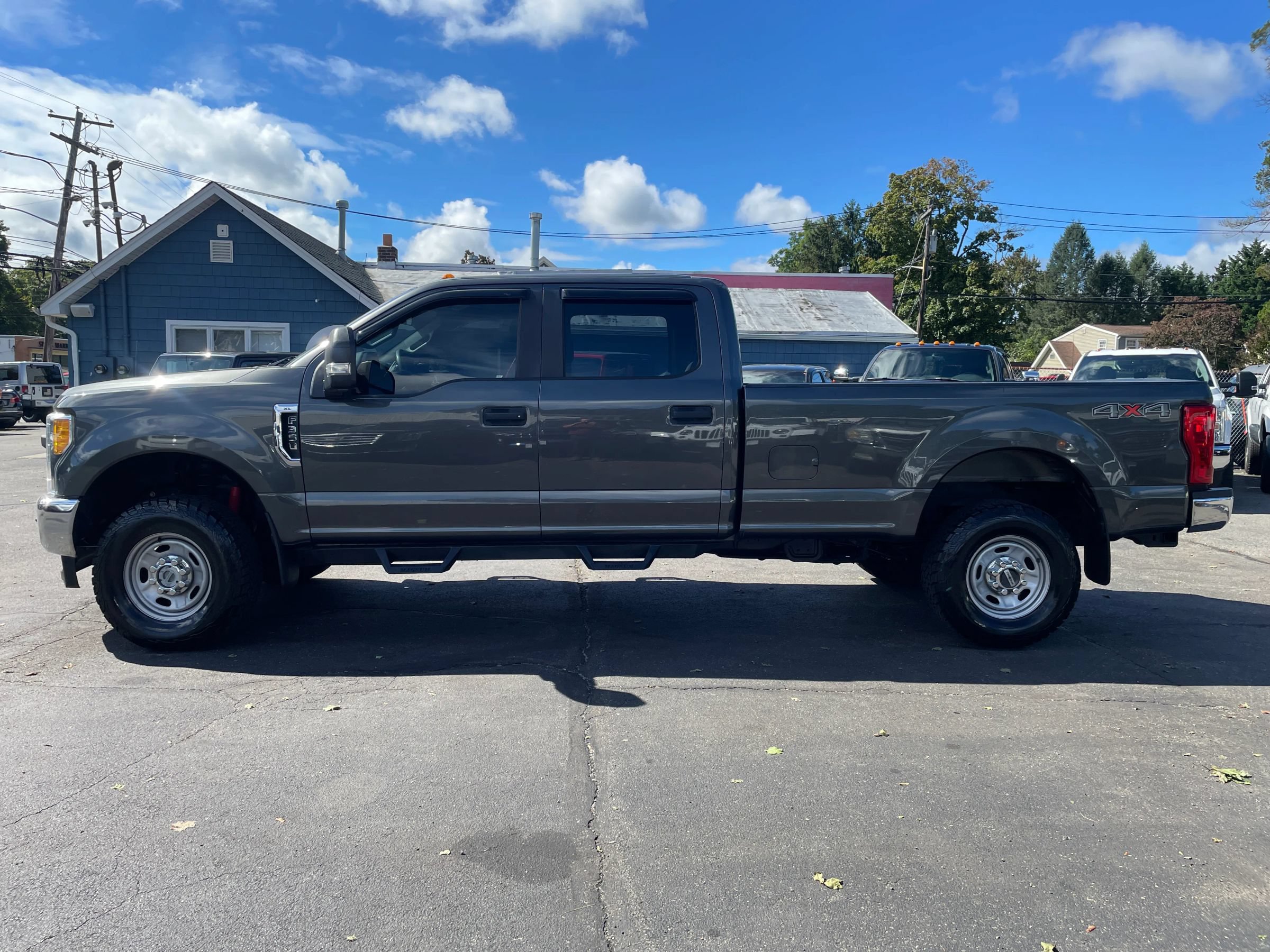 Used 2017 Ford F350 XL AWD/4WD image 2