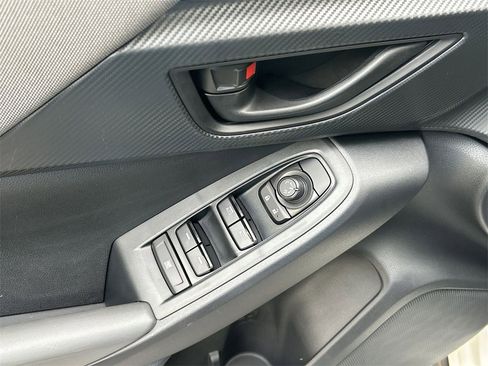 Certified 2025 Subaru Crosstrek 2.0i image 16