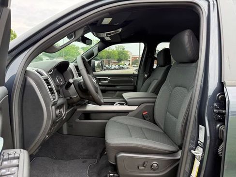 New 2026 RAM 1500 Big Horn AWD/4WD image 13