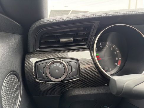 Certified 2020 Ford Mustang Shelby GT350 w/ Technology Package image 21