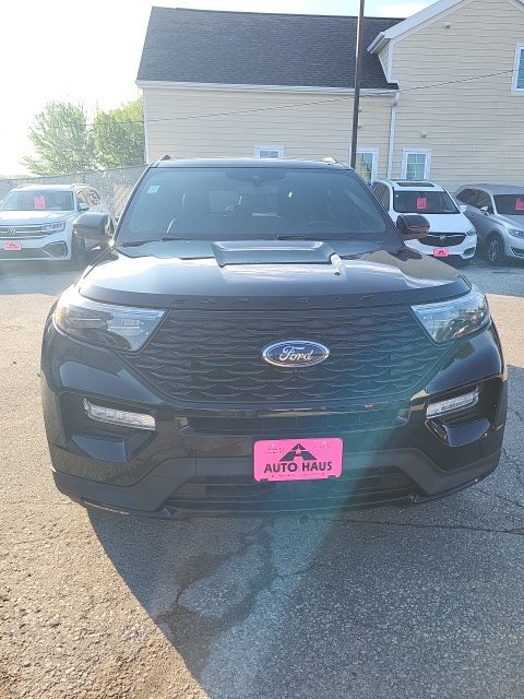 Used 2023 Ford Explorer ST-Line w/ Class IV Trailer Tow Package AWD/4WD image 29