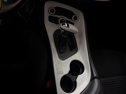 Used 2022 Dodge Challenger GT RWD image 16