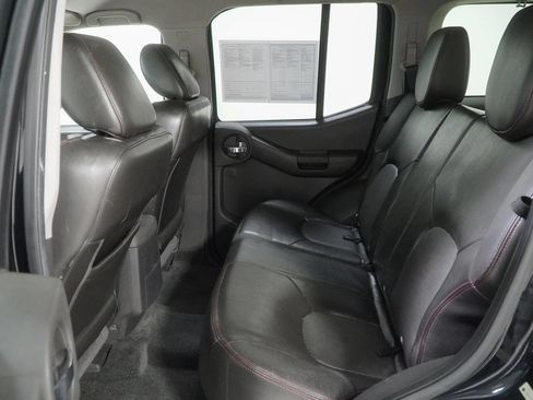 Used 2012 Nissan Xterra PRO-4X w/ Pro-4x Leather Pkg AWD/4WD image 37
